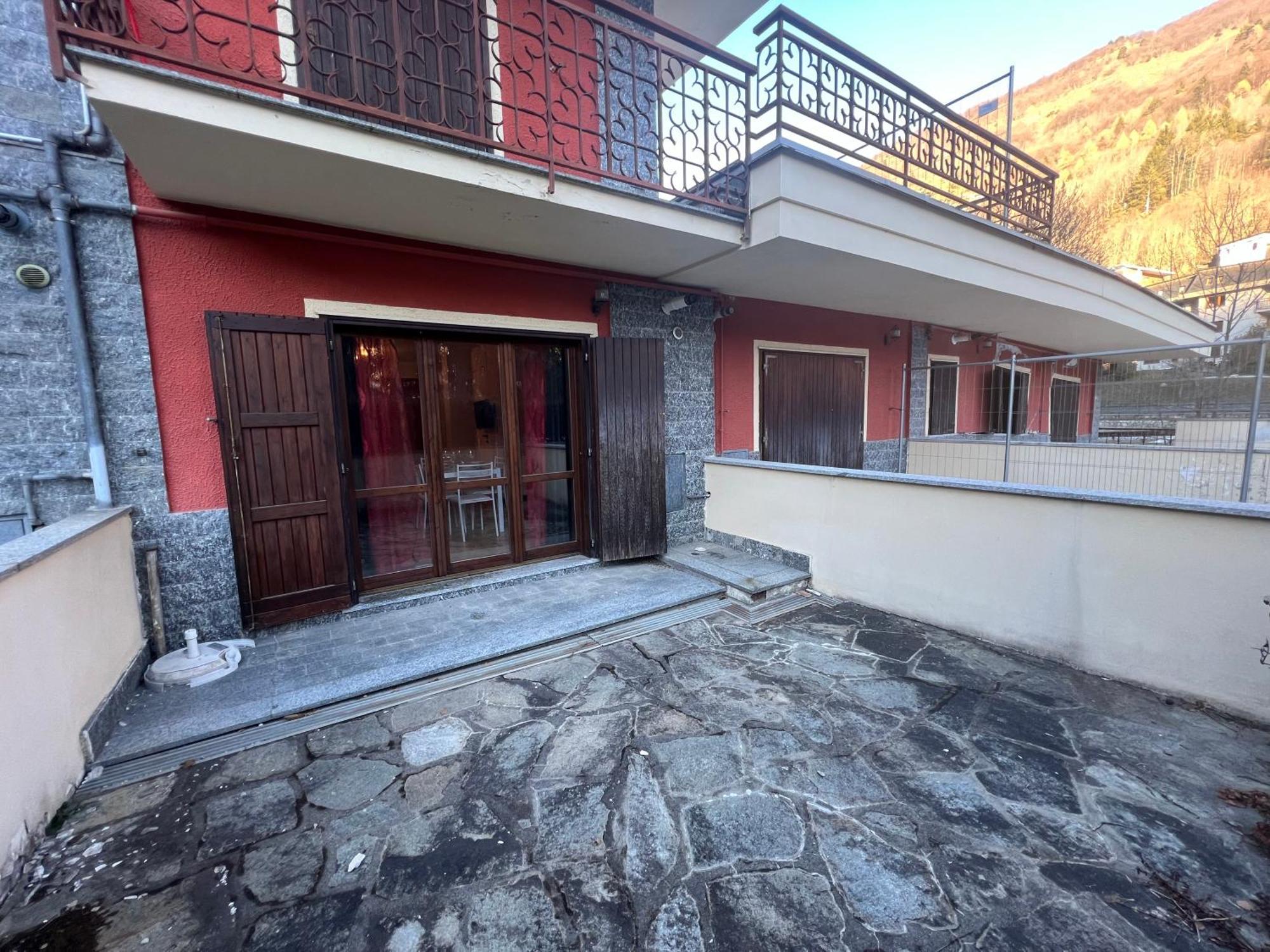 Limone Central Suite Mountain View ลีโมเน เปียมอนเต ภายนอก รูปภาพ