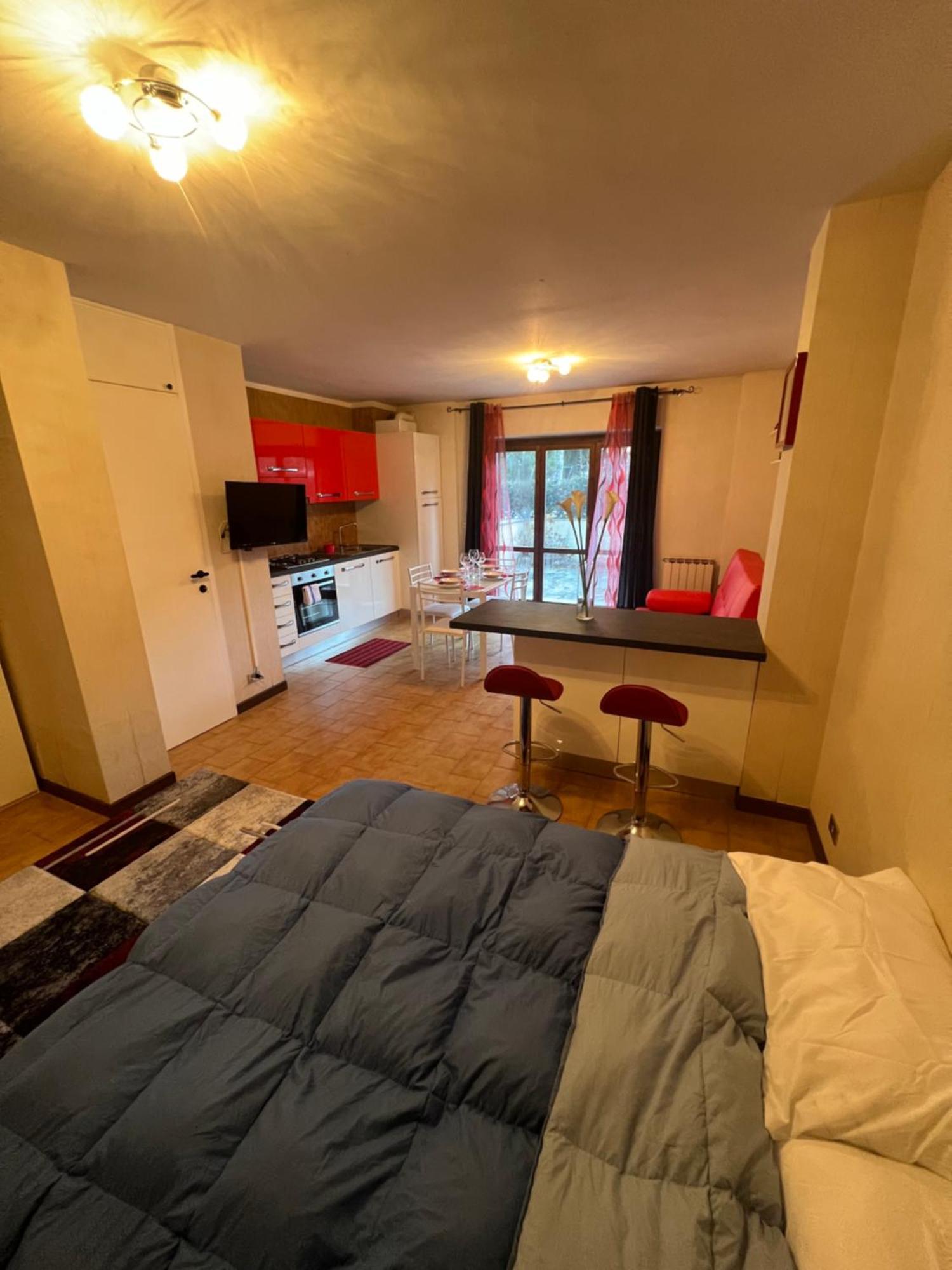 Limone Central Suite Mountain View ลีโมเน เปียมอนเต ภายนอก รูปภาพ